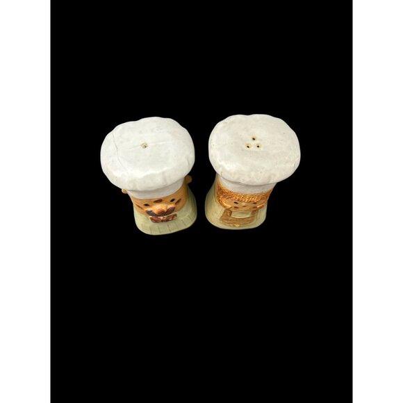 Vintage Japan Man & Woman CHEF BAKER Ceramic Stoneware Salt Pepper Shaker JAPAN - Picture 2 of 9